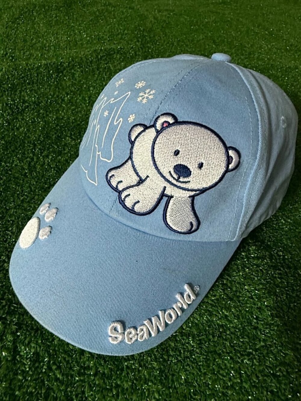 Sea World Youth Kids Light Blue Embroidered Polar Bear Adjustable Cap Hat OSFA